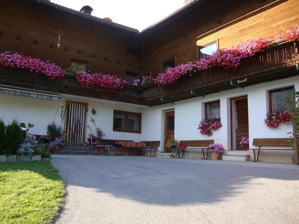 Nikolsdorf Haus Eder Burgi酒店 外观 照片
